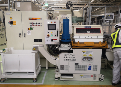 丰田铝屑在线压块设备